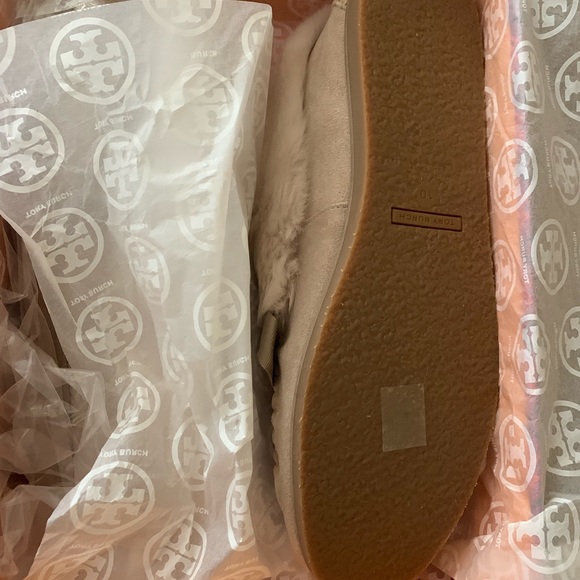 Tory Burch Aberdeen Slippers - Picture 4 of 6
